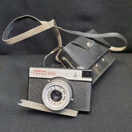 Фотоаппарат "Смена 8М" в чехле, оторвана одна лямка, СССР
